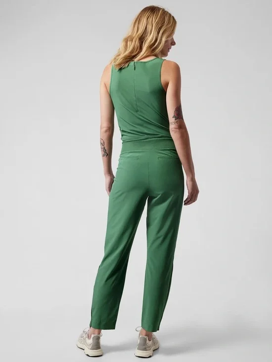 Athleta Brooklyn Jumpsuit in Vineyard Green Size 8 - Picture 2 of 11